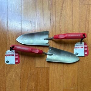 Corona Red Garden Trowels (Set of 2)
